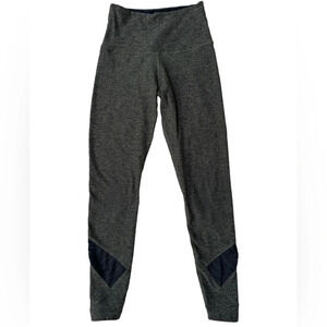 Beyond Yoga | Spacedye 7/8 High Waist Heathered Green Mesh Ankle, Size Small